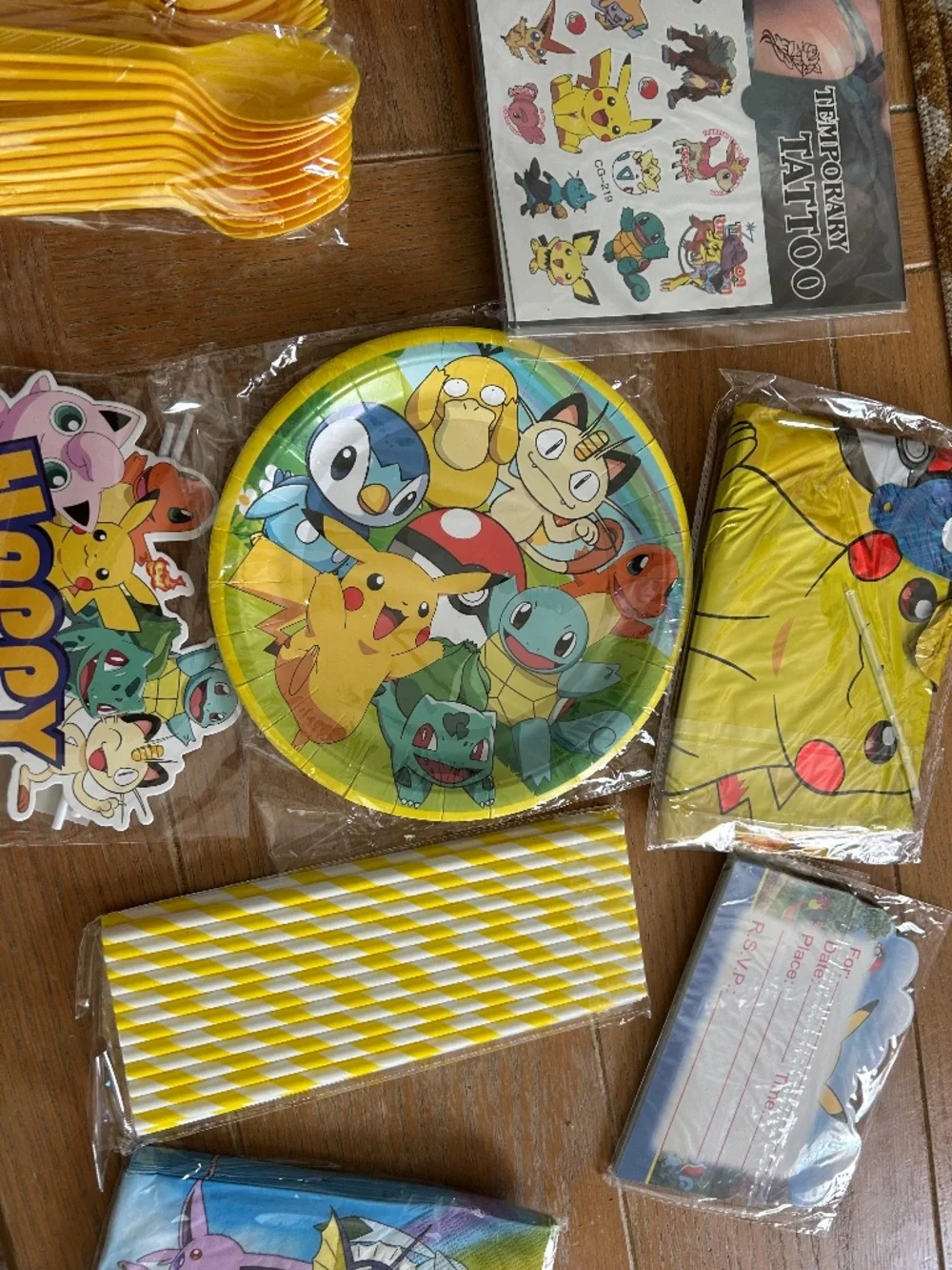Pokemon birthday party set